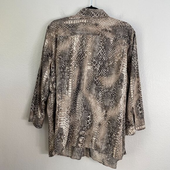 Lauren Ralph Lauren Womens Plus 2X Snake Print Button Up Shirt Blouse Top - Picture 7 of 7
